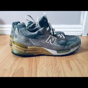 New balance retro shoes 992